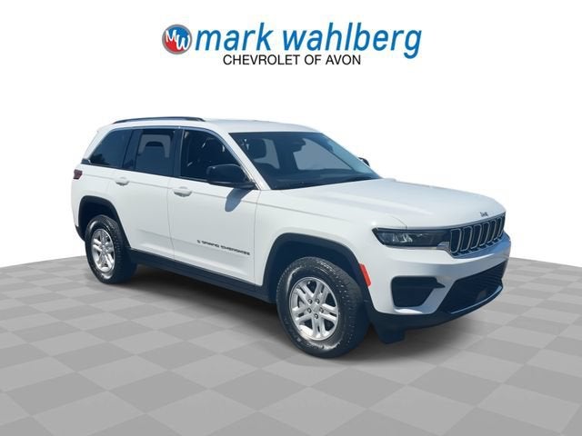 2022 Jeep Grand Cherokee Laredo 4x4