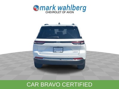 2022 Jeep Grand Cherokee Laredo 4x4