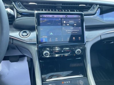 2023 Jeep Grand Cherokee L Overland 4x4