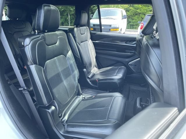 2023 Jeep Grand Cherokee L Overland 4x4