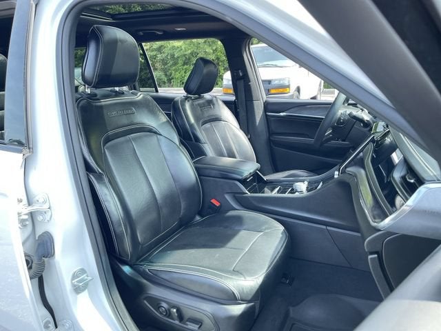 2023 Jeep Grand Cherokee L Overland 4x4