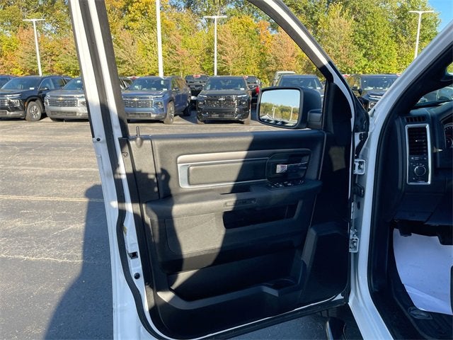 2021 RAM 1500 Classic Warlock Quad Cab 4x4 6'4" Box