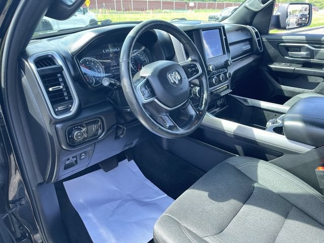2020 RAM 1500 Big Horn Crew Cab 4x4 5'7" Box