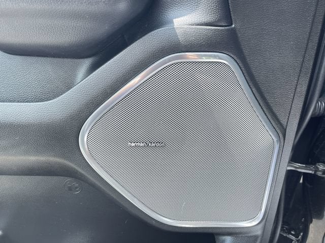 2025 RAM 1500 Laramie Crew Cab 4x4 5'7" Box
