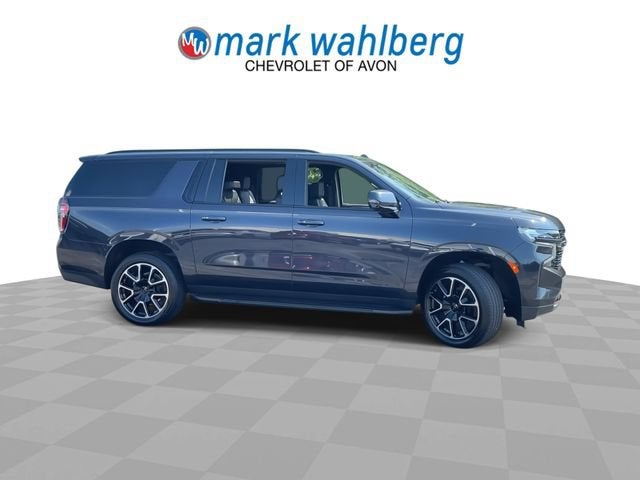 2024 Chevrolet Suburban RST