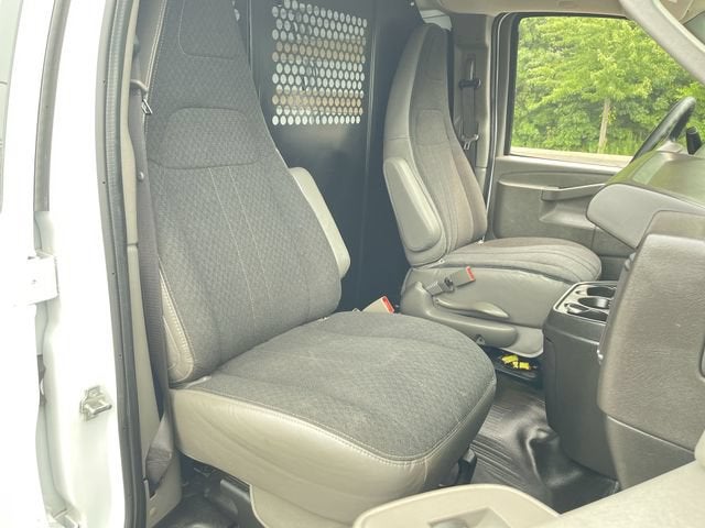 2024 GMC Savana Cargo 2500 Work Van