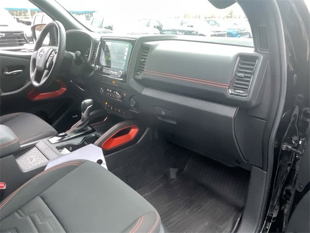 2024 Nissan Frontier Crew Cab PRO-X 4x2