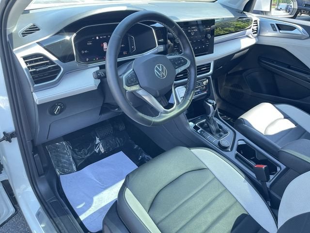 2025 Volkswagen Taos 1.5T SEL