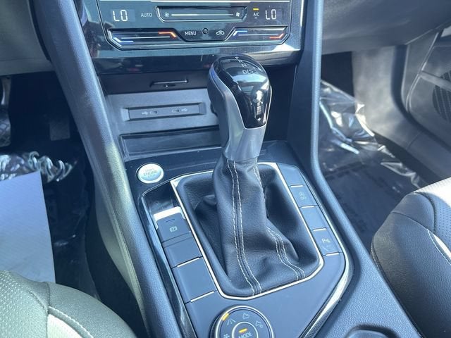 2025 Volkswagen Taos 1.5T SEL