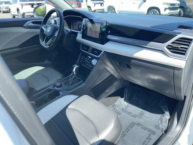 2025 Volkswagen Taos 1.5T SEL