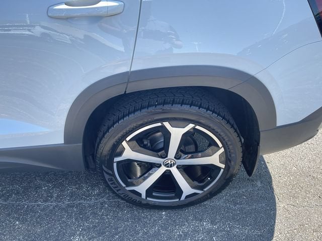 2025 Volkswagen Taos 1.5T SEL