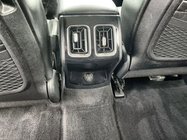 2024 Kia Sorento X-Line EX