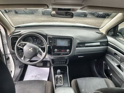 2020 Mitsubishi Outlander ES 2.4 S-AWC