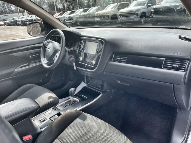 2020 Mitsubishi Outlander ES 2.4 S-AWC