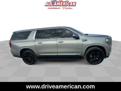 2023 GMC Yukon XL SLT