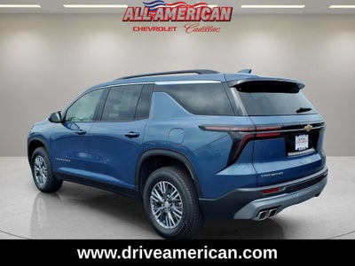 2025 Chevrolet Traverse LT