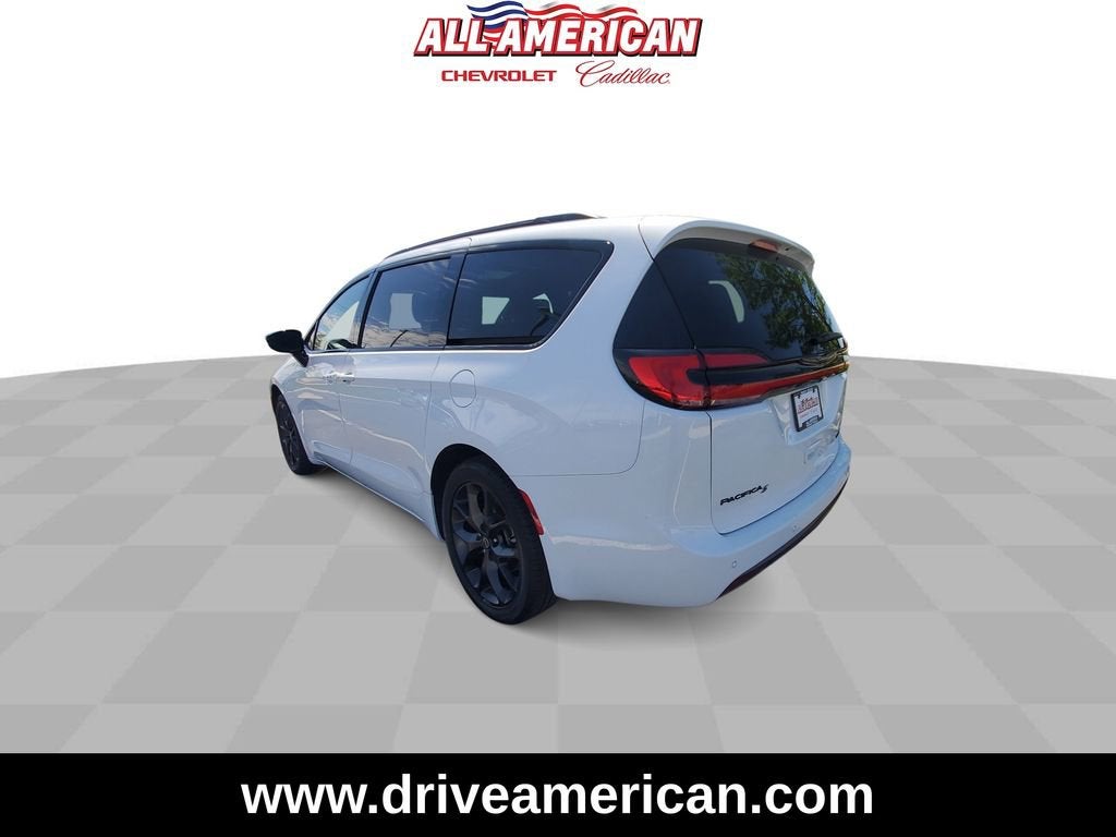 2025 Chrysler Pacifica Limited