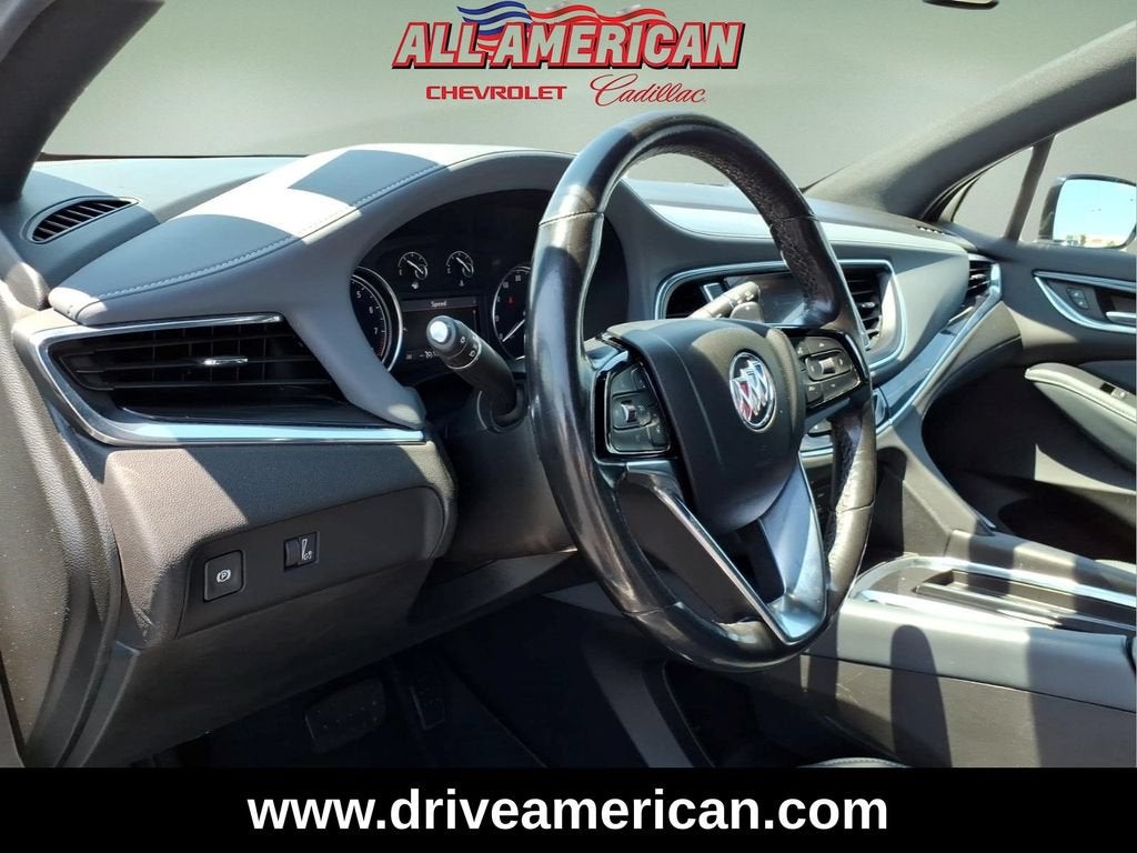 2022 Buick Enclave Essence