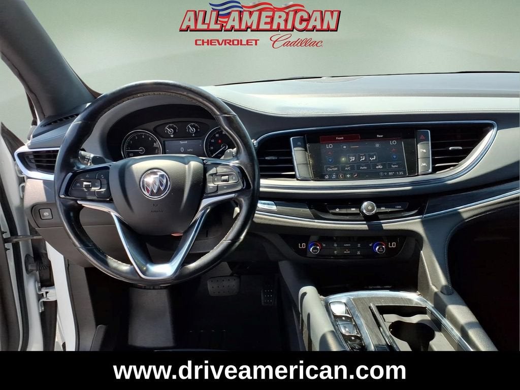 2022 Buick Enclave Essence