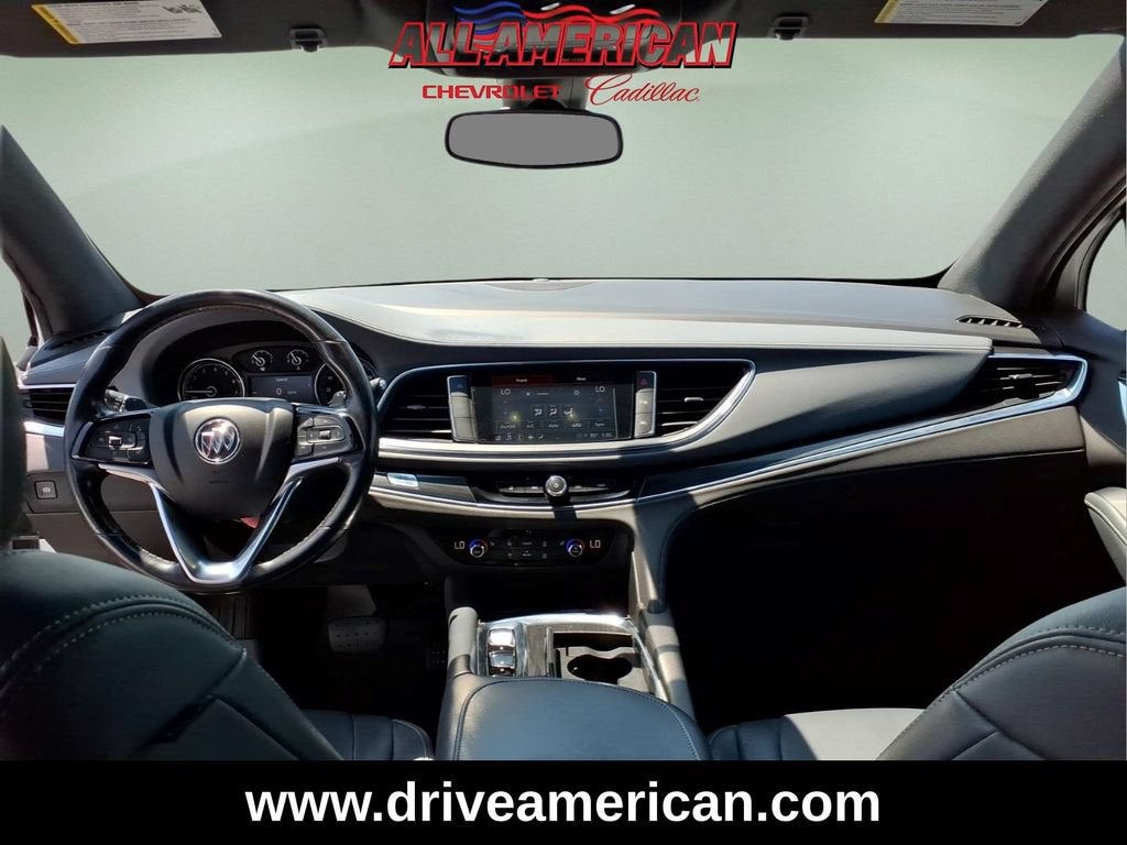 2022 Buick Enclave Essence