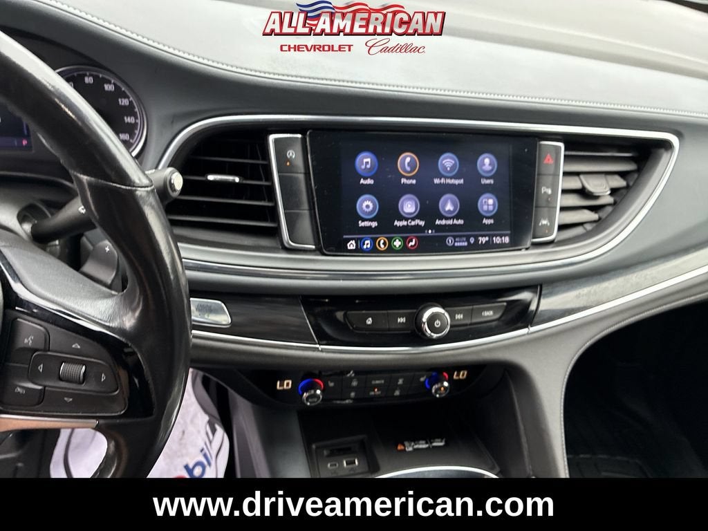 2022 Buick Enclave Essence