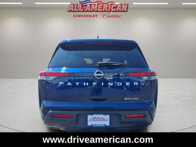 2024 Nissan Pathfinder SV