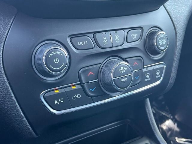 2020 Jeep Cherokee Trailhawk