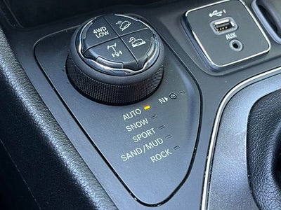 2020 Jeep Cherokee Trailhawk