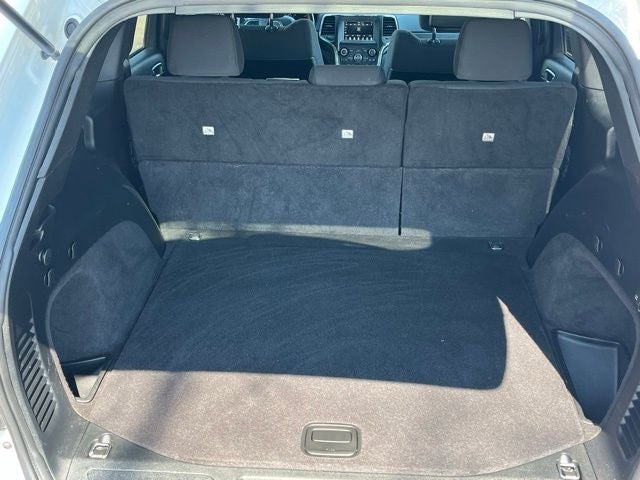 2019 Jeep Grand Cherokee Laredo E