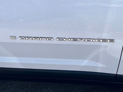 2023 Jeep Grand Cherokee Laredo 4x4