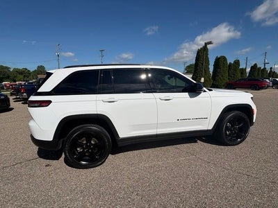 2024 Jeep Grand Cherokee Altitude 4x4