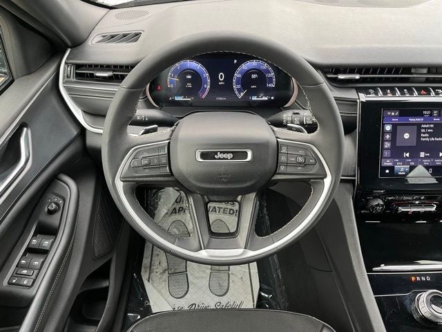 2024 Jeep Grand Cherokee L Altitude 4x4