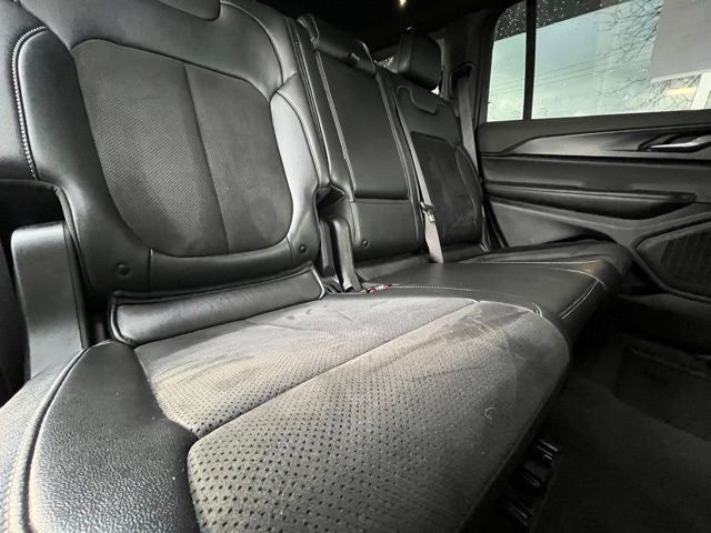 2024 Jeep Grand Cherokee L Altitude 4x4