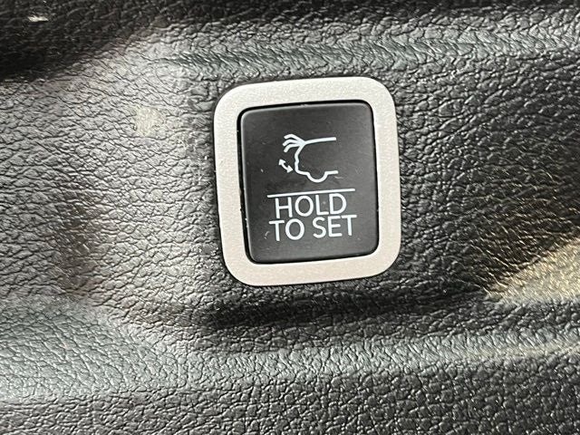 2022 Jeep Grand Cherokee L Altitude