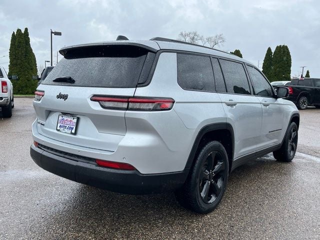 2022 Jeep Grand Cherokee L Altitude