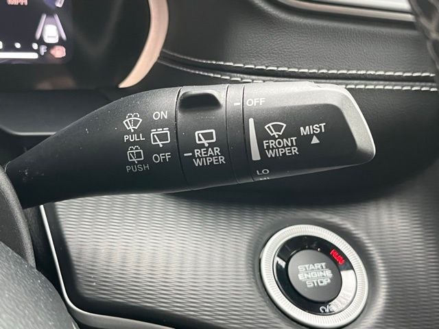 2023 Jeep Grand Cherokee L Laredo 4x4