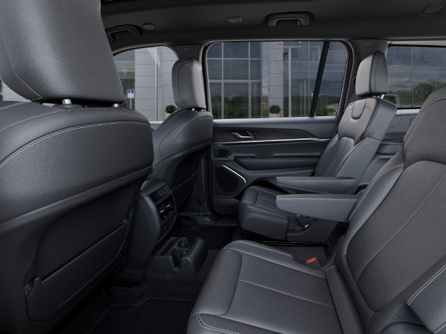 2027 Jeep Grand Cherokee GRAND CHEROKEE L LIMITED 4X4