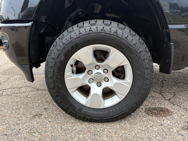 2019 RAM 1500 Big Horn/Lone Star Crew Cab 4x4 5'7' Box