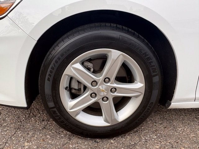 2021 Chevrolet Malibu FWD LS