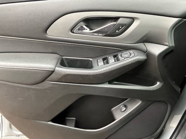 2024 Chevrolet Traverse Limited FWD LT Leather