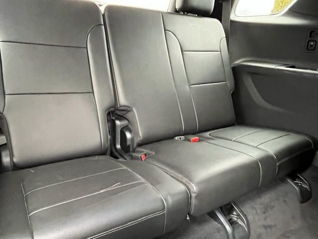 2024 Chevrolet Traverse Limited FWD LT Leather