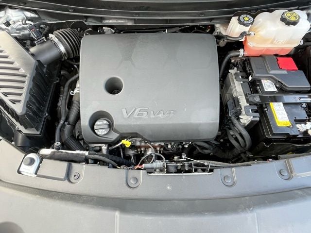 2024 Chevrolet Traverse Limited FWD LT Leather