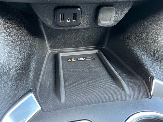 2024 Chevrolet Traverse Limited FWD LT Leather