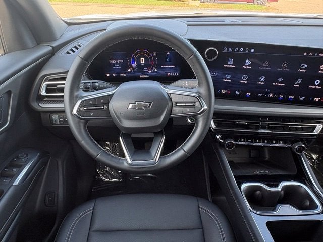 2025 Chevrolet Traverse AWD LT
