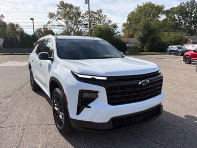 2025 Chevrolet Traverse AWD LT