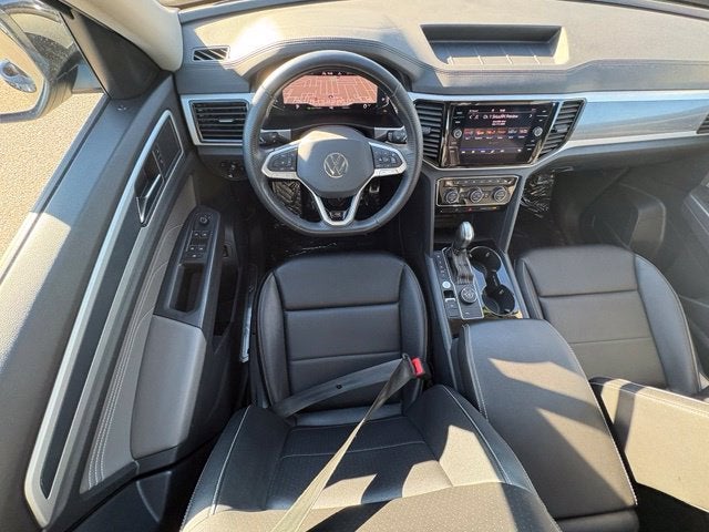 2023 Volkswagen Atlas 3.6L V6 SEL R-Line Black