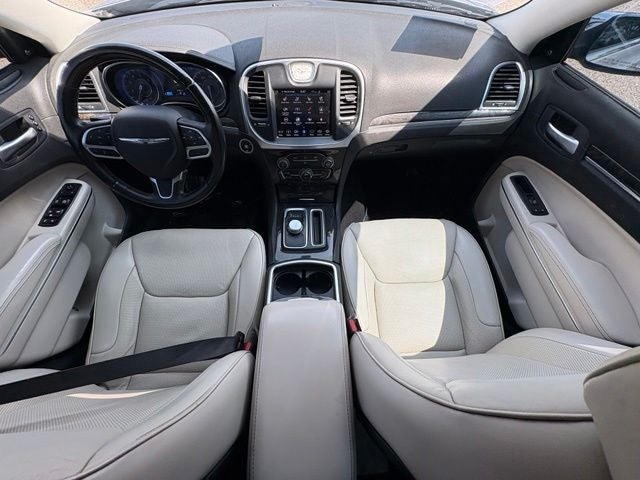 2018 Chrysler 300 Limited AWD