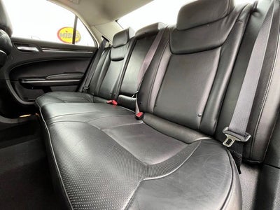 2023 Chrysler 300 Touring-L AWD