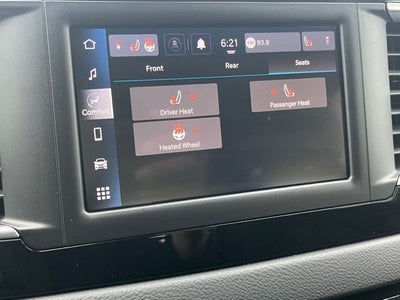 2023 Chrysler Voyager LX