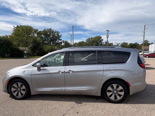 2018 Chrysler Pacifica Hybrid Limited